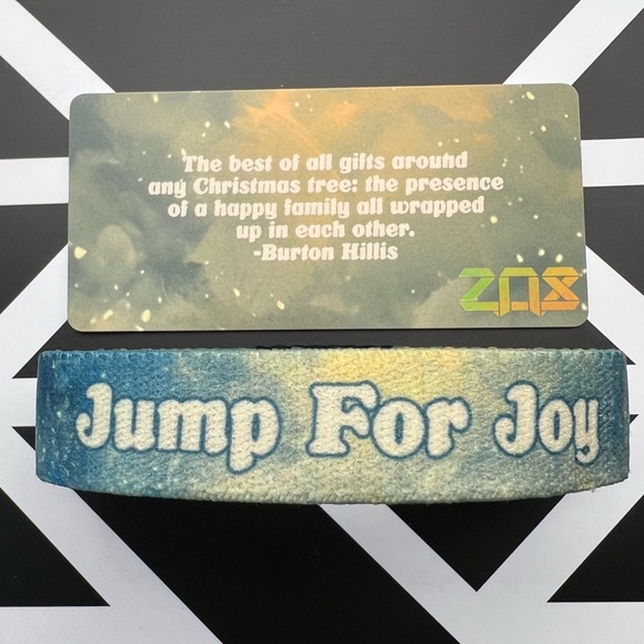 2024 Advent Day 1 Jump For Joy #1651 Size Medium With Ornament NEW - Picture 3 of 9